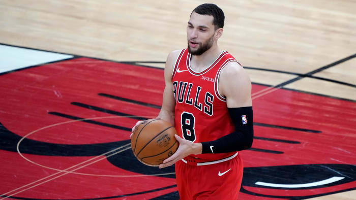 zach-lavine-bulls-logo